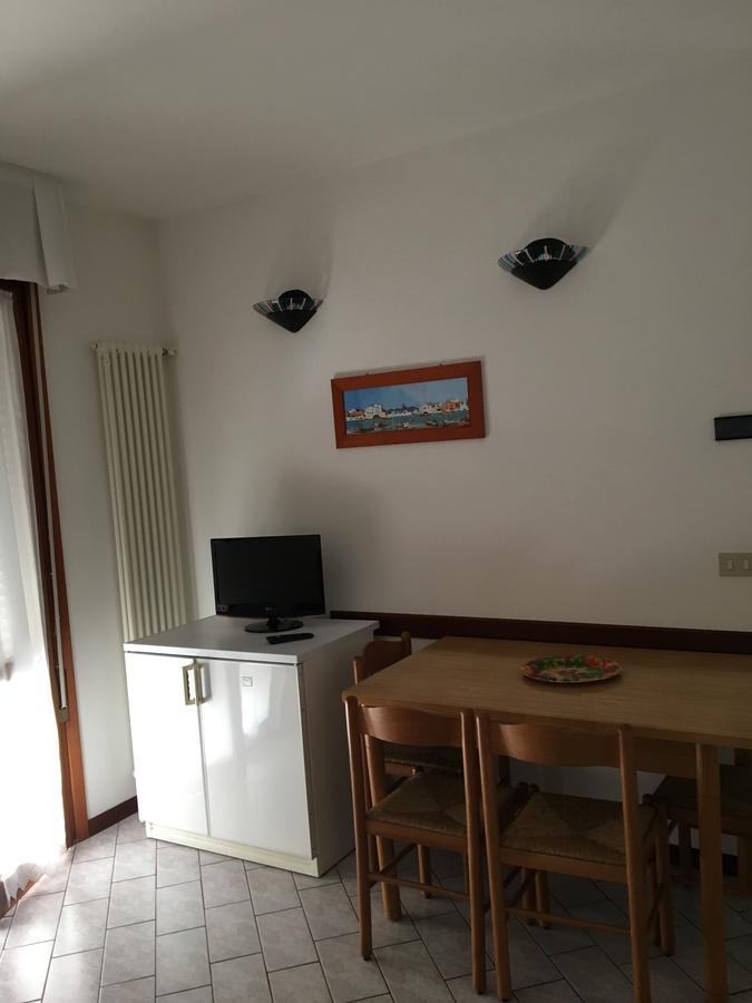 Residence Moresco ลิโดดิเยโซโล ภายนอก รูปภาพ