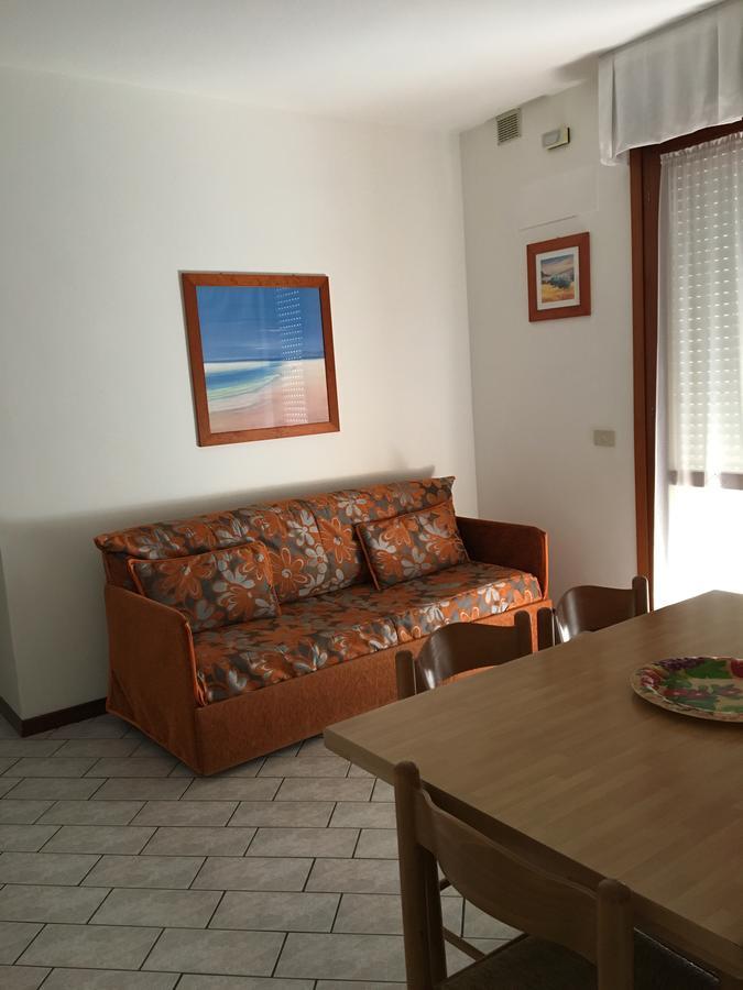 Residence Moresco ลิโดดิเยโซโล ภายนอก รูปภาพ