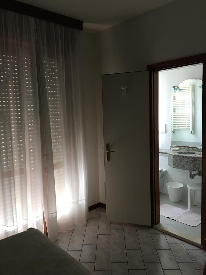 Residence Moresco ลิโดดิเยโซโล ภายนอก รูปภาพ